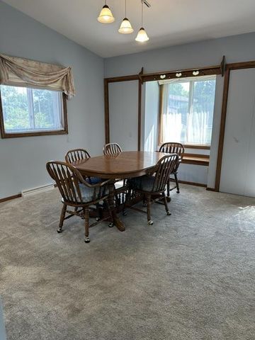 424 S Lexington Parkway, Deforest, WI 53532
