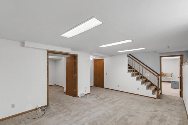 424 S Lexington Parkway, Deforest, WI 53532