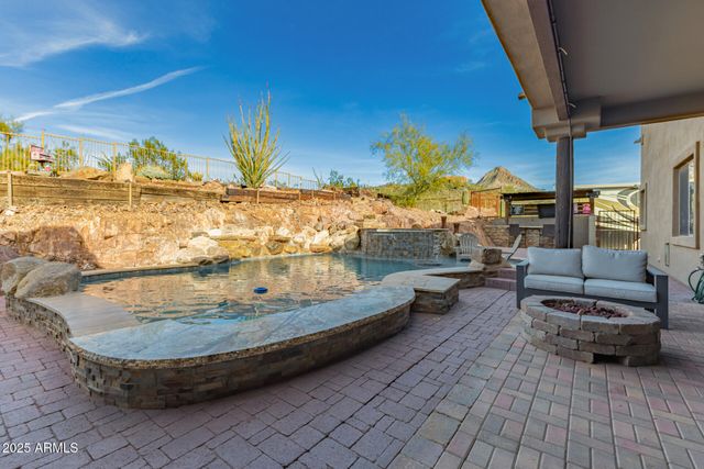 46107 N 38TH Lane, New River, AZ 85087