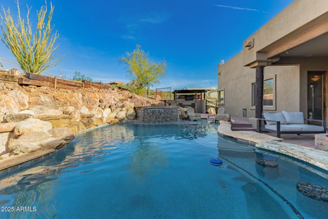 46107 N 38TH Lane, New River, AZ 85087