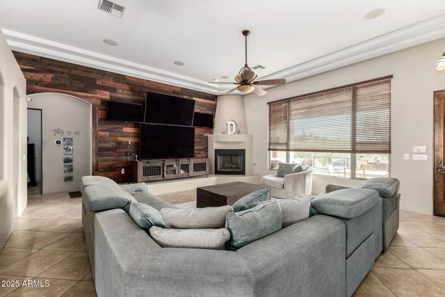 46107 N 38TH Lane, New River, AZ 85087