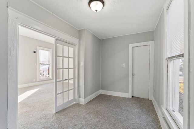 29 N 8TH Street, Council Bluffs, IA 51503