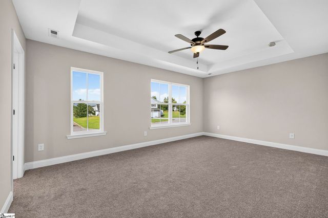 335 Carnahan Drive, Spartanburg, SC 29306