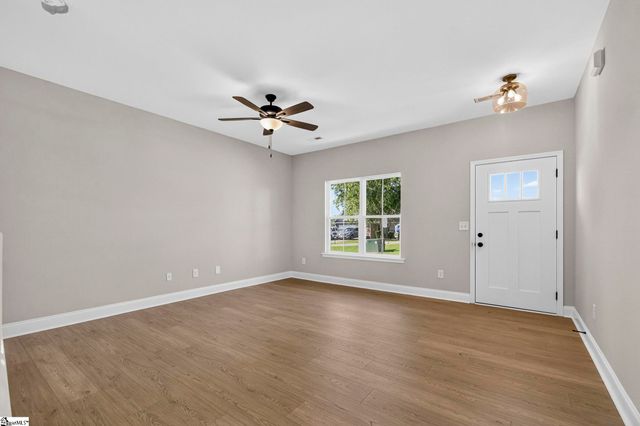 335 Carnahan Drive, Spartanburg, SC 29306