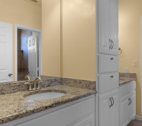 6016 Fm 2720, Maxwell, TX 78656