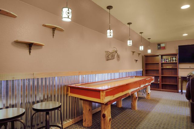 6016 Fm 2720, Maxwell, TX 78656