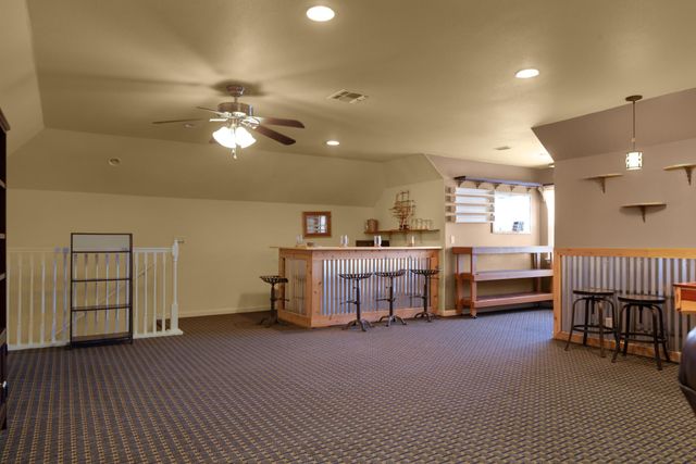 6016 Fm 2720, Maxwell, TX 78656