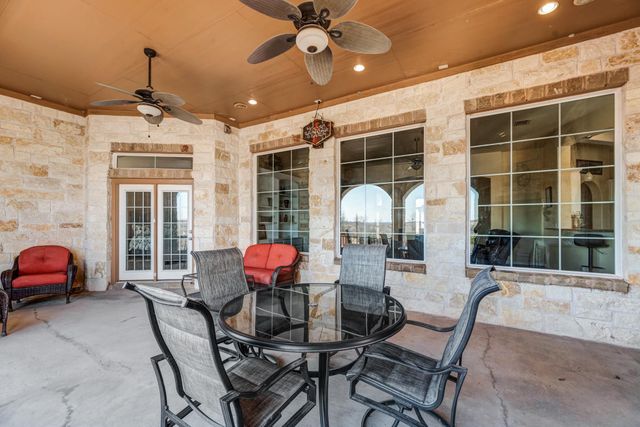 6016 Fm 2720, Maxwell, TX 78656