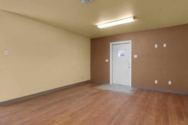 6016 Fm 2720, Maxwell, TX 78656