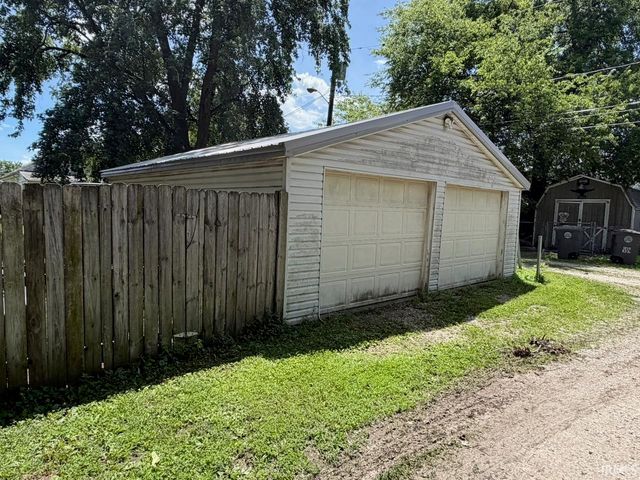 923 W Louisiana Street, Evansville, IN 47710