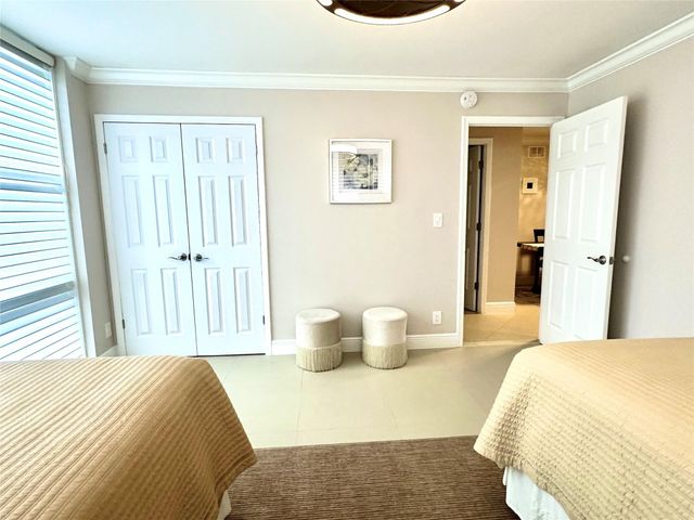 2841 N OCEAN Boulevard 301, Fort Lauderdale, FL 33308