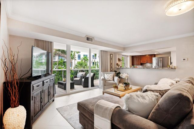 2841 N OCEAN Boulevard 301, Fort Lauderdale, FL 33308