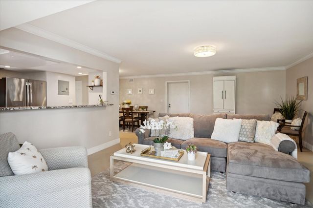 2841 N OCEAN Boulevard 301, Fort Lauderdale, FL 33308
