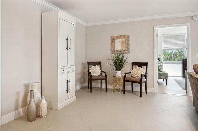 2841 N OCEAN Boulevard 301, Fort Lauderdale, FL 33308