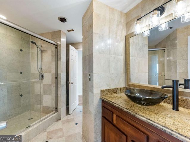 795 Hammond Drive 2203, Atlanta, GA 30328