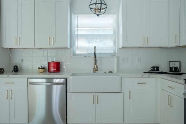 5203 Brookmeade Drive, Houston, TX 77045