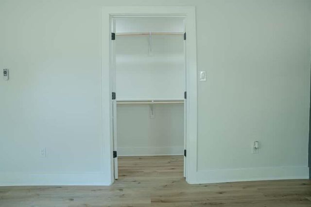 5203 Brookmeade Drive, Houston, TX 77045