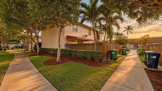 16914 SW 137th Place 16914, Miami, FL 33177
