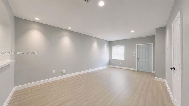 16914 SW 137th Place 16914, Miami, FL 33177