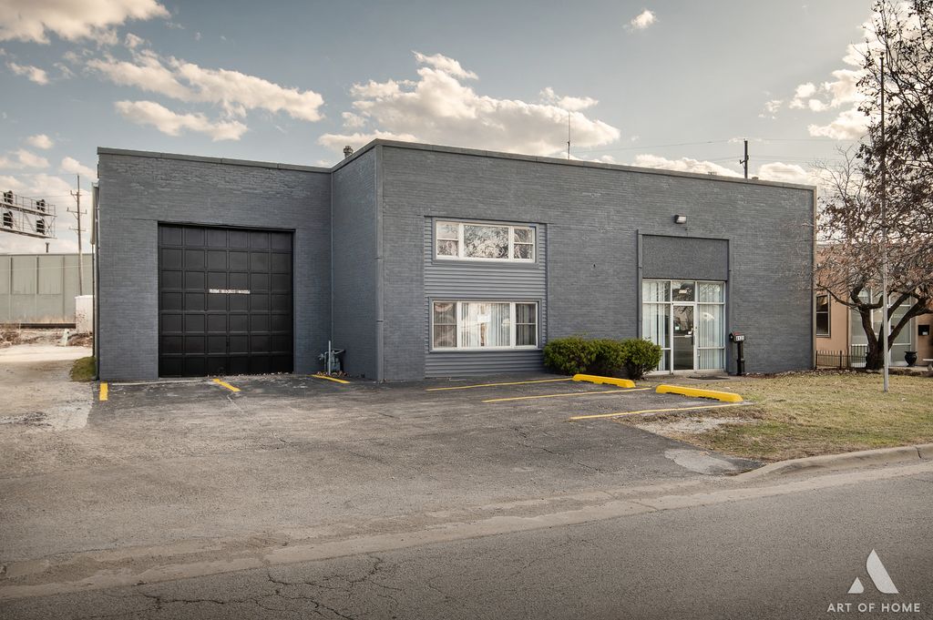 4135 W 123rd Street, Alsip, IL 60803