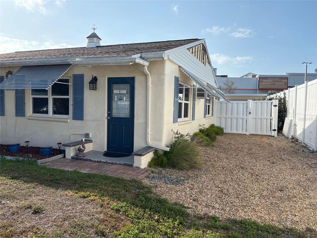 111 174TH AVENUE E, Redington Shores, FL 33708