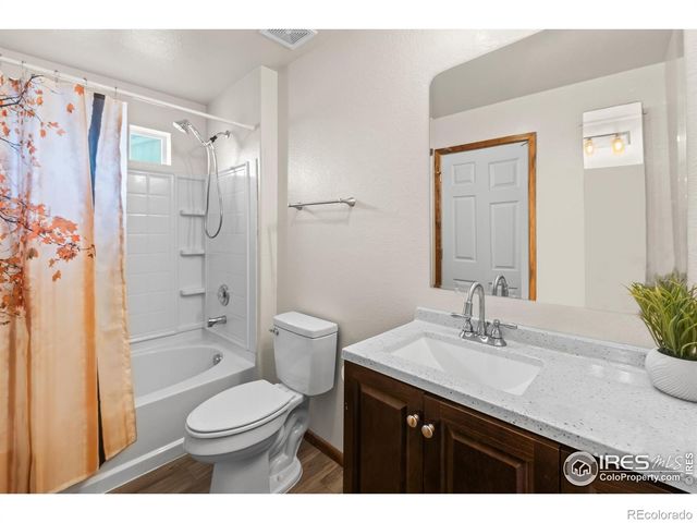 5212 Silverwood Drive, Johnstown, CO 80534