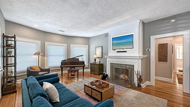 204 24TH STREET W, Bradenton, FL 34205