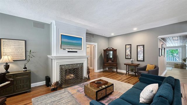 204 24TH STREET W, Bradenton, FL 34205