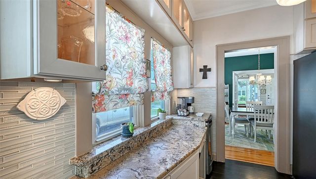 204 24TH STREET W, Bradenton, FL 34205