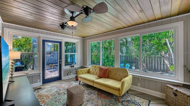 204 24TH STREET W, Bradenton, FL 34205