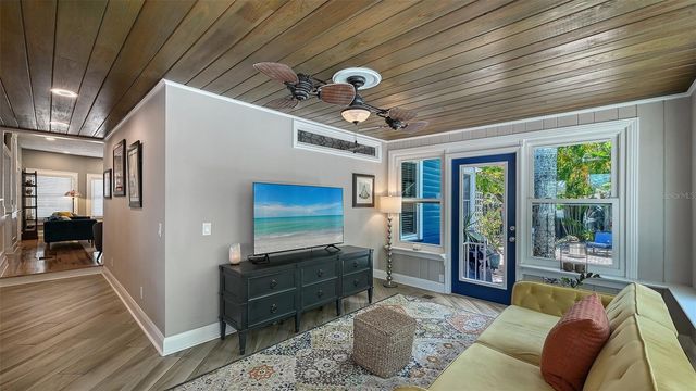 204 24TH STREET W, Bradenton, FL 34205