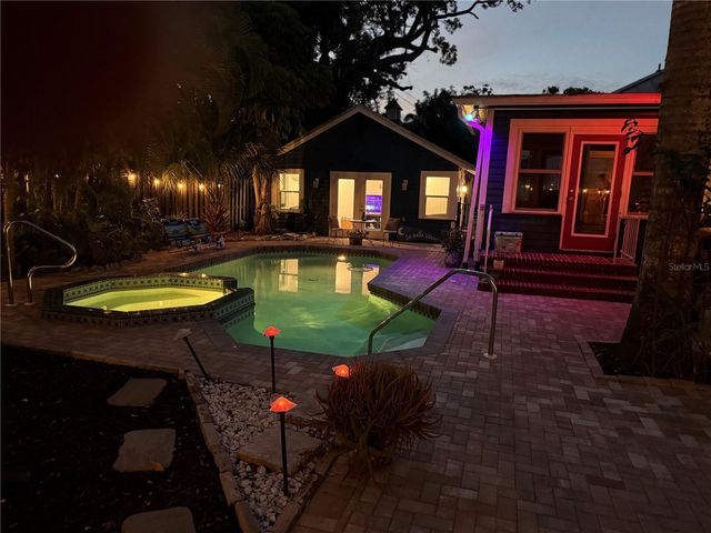 204 24TH STREET W, Bradenton, FL 34205