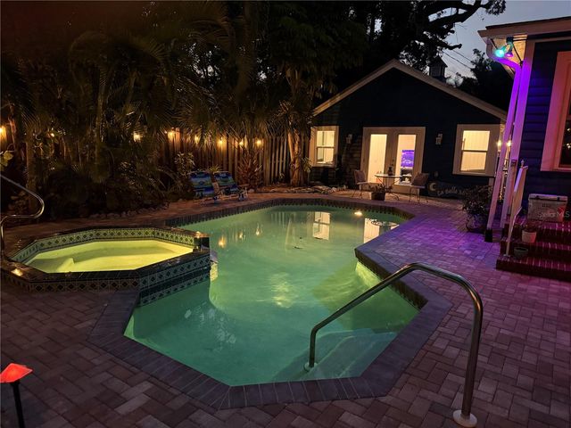 204 24TH STREET W, Bradenton, FL 34205