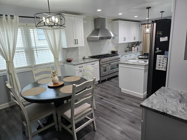 14802 S Cleveland Avenue, Posen, IL 60469
