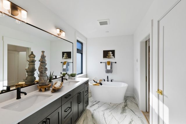 23118 Watercourse Way Lot 111, Bend, OR 97701