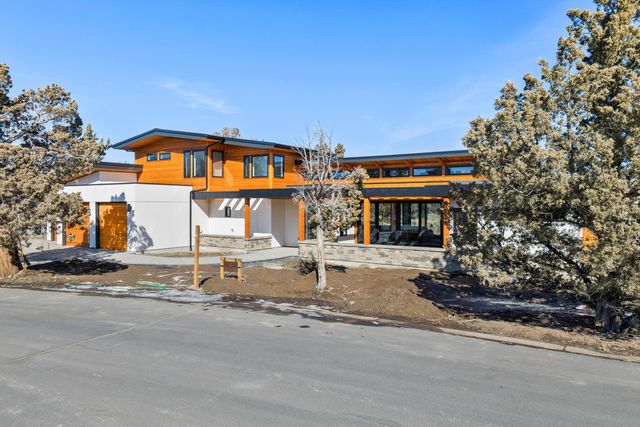 23118 Watercourse Way Lot 111, Bend, OR 97701