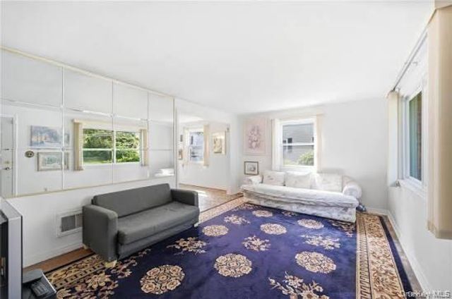 30 Greenvale Circle, White Plains, NY 10607