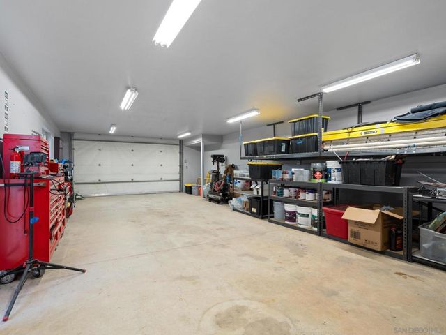 2624 Puebla Street, Escondido, CA 92025