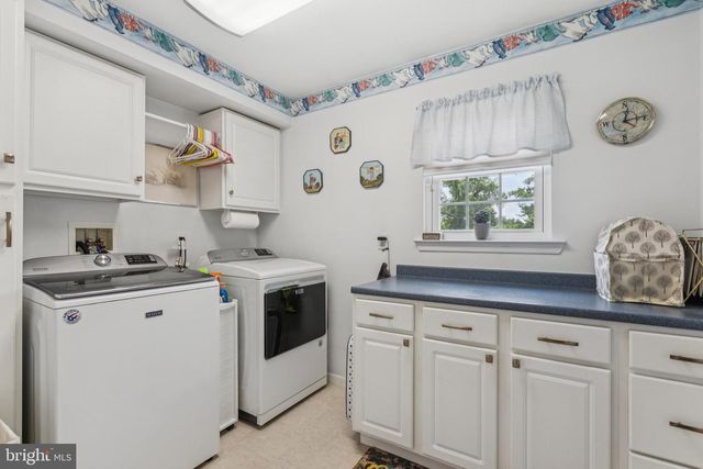 5 TOBY WELLS CT, Delran, NJ 08075
