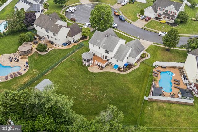 5 TOBY WELLS CT, Delran, NJ 08075