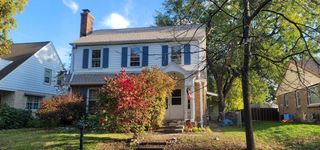 4623 W Midland DRIVE, Greenfield, WI 53219