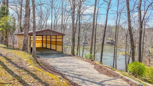 4738 N Echo Lake Circle, Cannelton, IN 47520