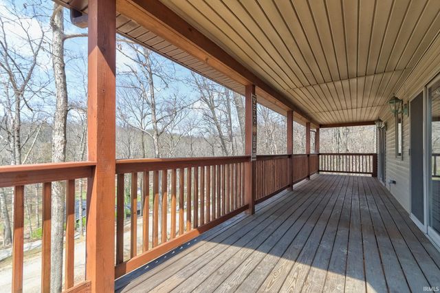 4738 N Echo Lake Circle, Cannelton, IN 47520