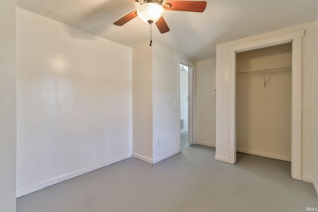 4738 N Echo Lake Circle, Cannelton, IN 47520