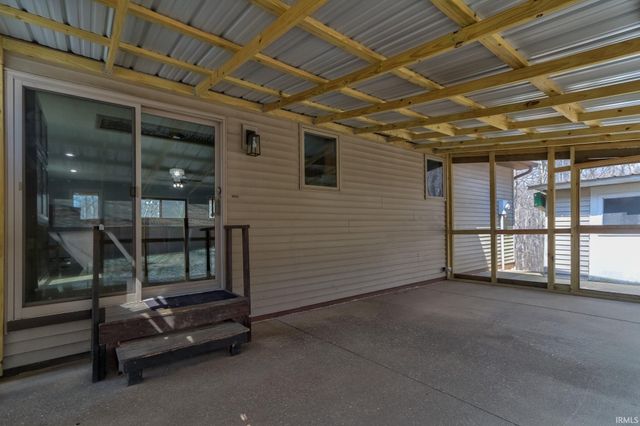 4738 N Echo Lake Circle, Cannelton, IN 47520