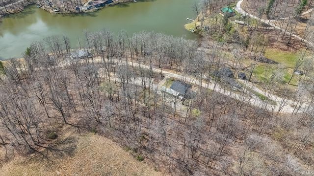 4738 N Echo Lake Circle, Cannelton, IN 47520