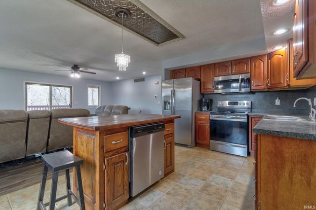 4738 N Echo Lake Circle, Cannelton, IN 47520