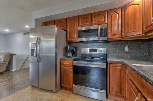 4738 N Echo Lake Circle, Cannelton, IN 47520