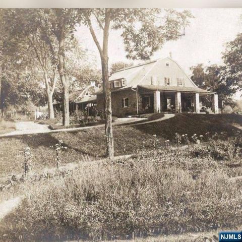 80 Hickory Lane, Closter, NJ 07624