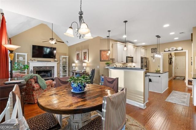 607 Willow Pointe Drive, Dallas, GA 30157